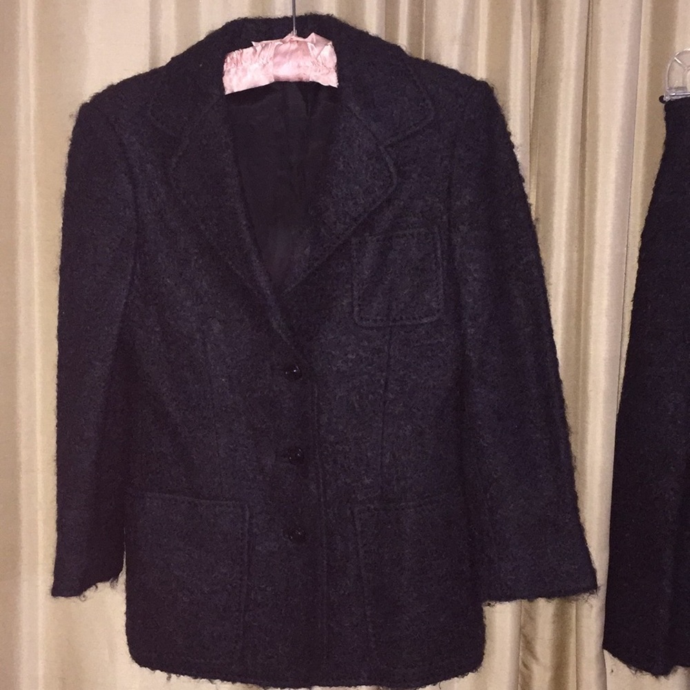 Black vintage suit size 2